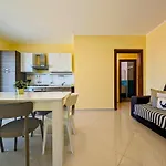 Dom wakacyjny Oikia Vacanze Casa Di Chica