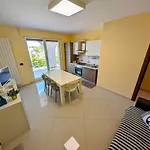Oikia Vacanze Casa Di Chica Dom wakacyjny *